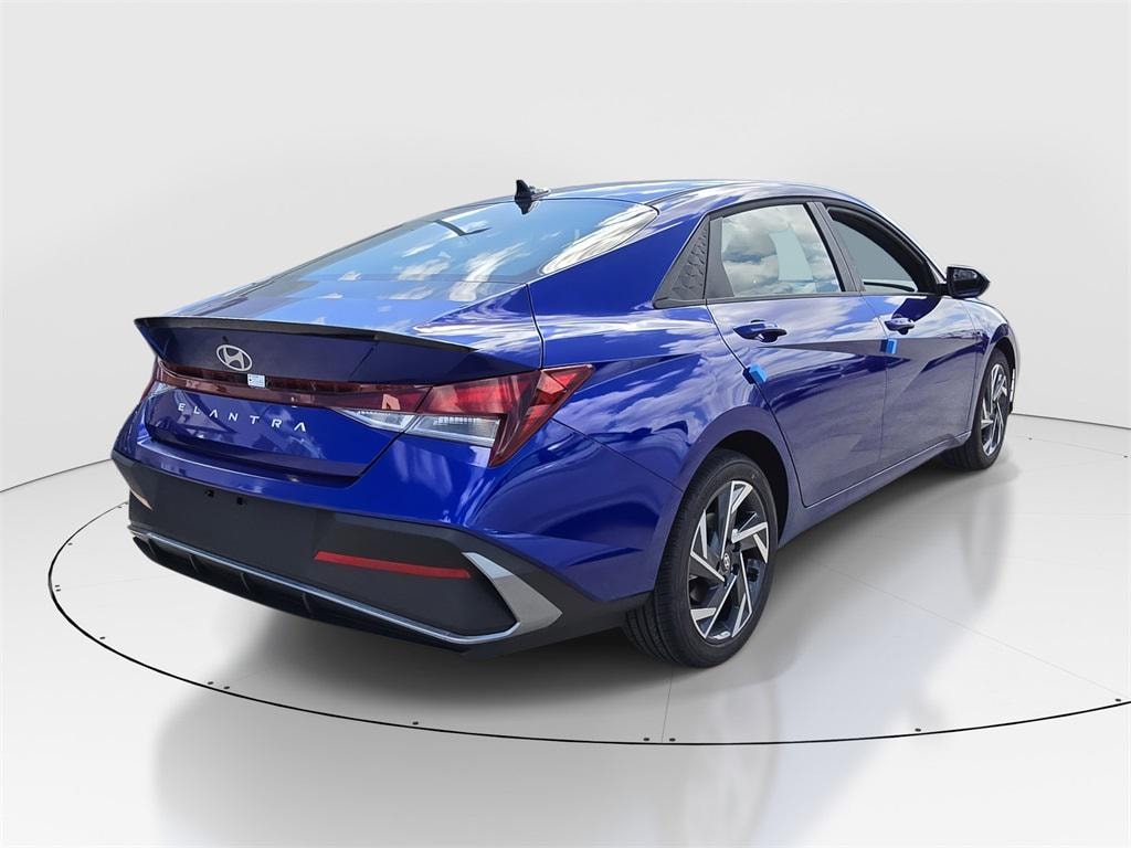 New 2026 Hyundai Elantra Limited Sedan