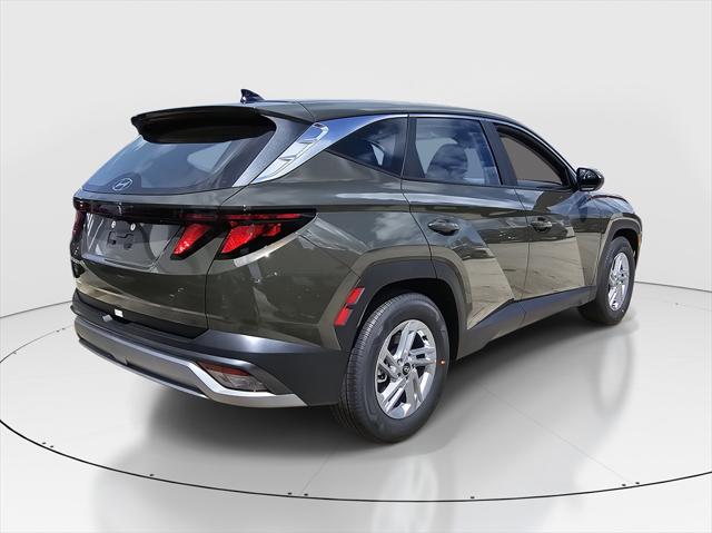 2025 Hyundai Tucson SE photo 3