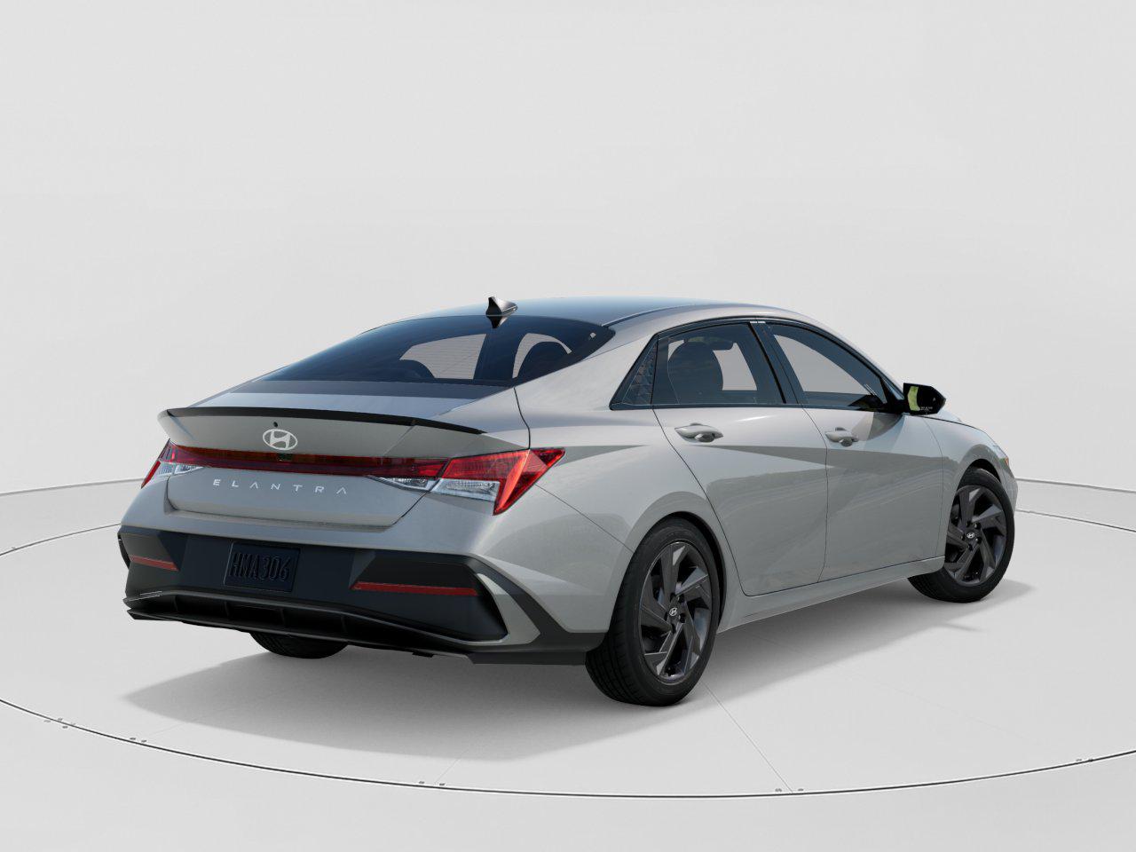 2026 Hyundai Elantra SEL Sport photo 4
