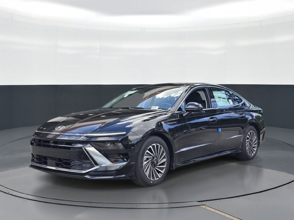 2025 Hyundai Sonata Hybrid