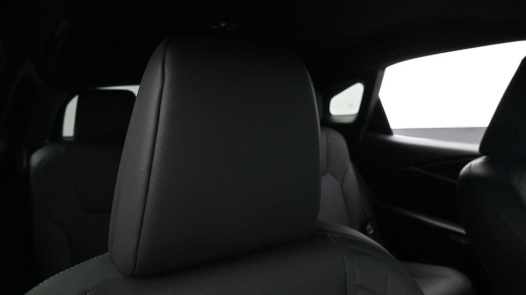 2025 Lexus RX 350 - Photo 18
