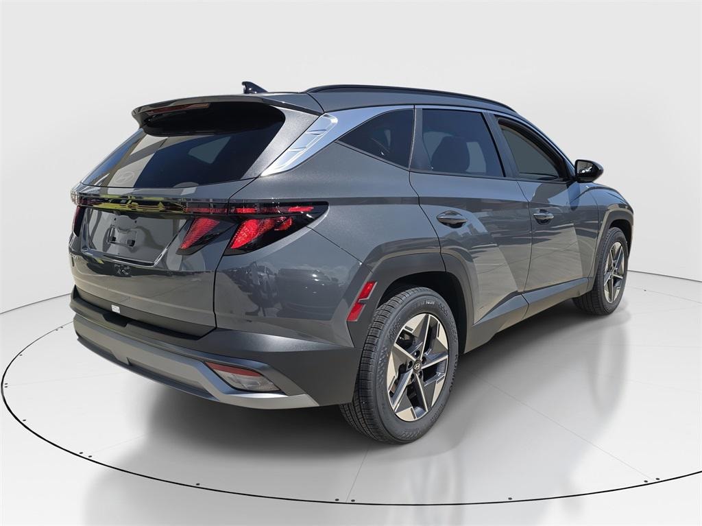 New 2026 Hyundai Tucson SEL FWD SUV