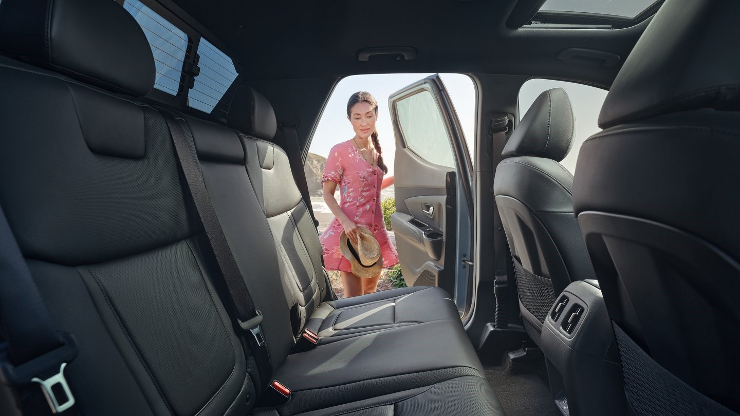 2022 Hyundai Santa Cruz Backseat