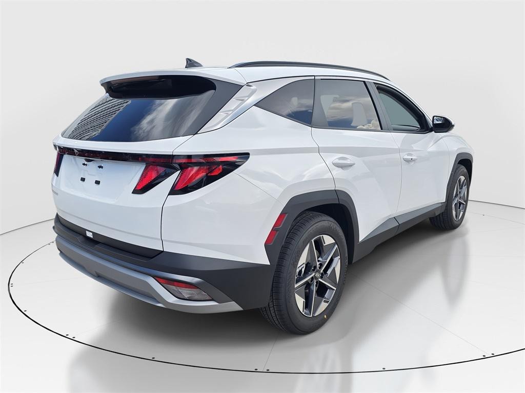 New 2026 Hyundai Tucson SEL Premium FWD SUV