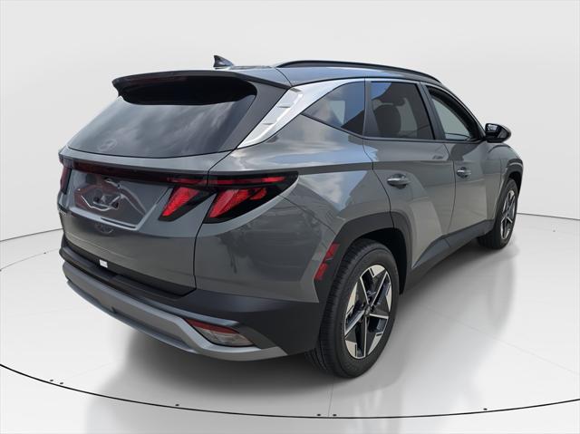 2025 Hyundai Tucson SEL photo 3