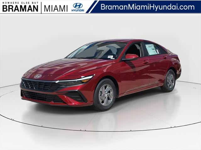 2025 Hyundai Elantra SE