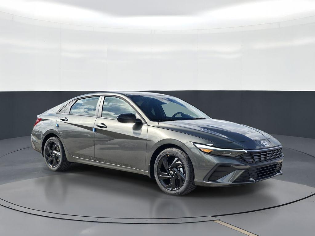New 2026 Hyundai Elantra SEL Sport Plus Sedan