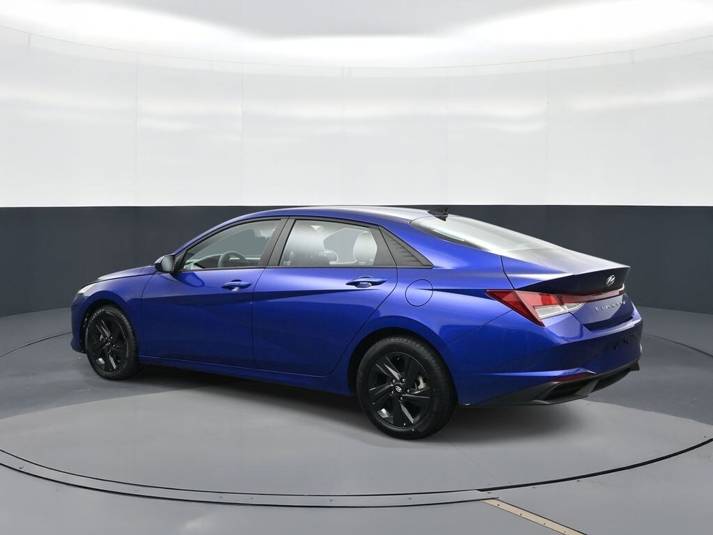 Used 2023 Hyundai Elantra SEL Sedan