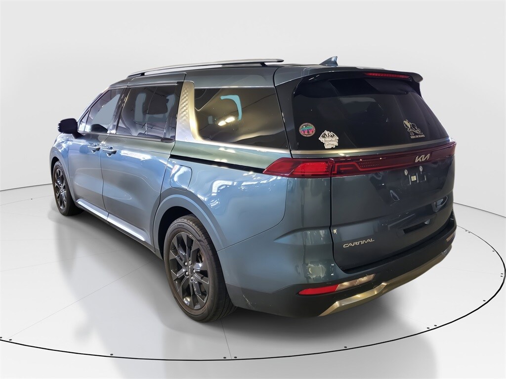 2023 Kia Carnival SX Prestige photo 3