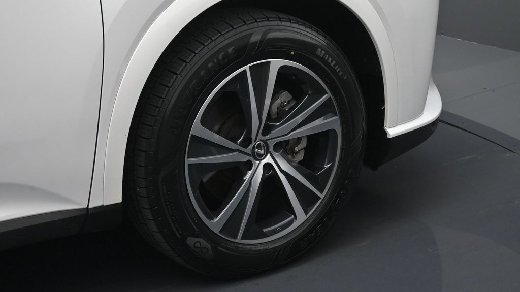 2025 Lexus RX 350 - Photo 6