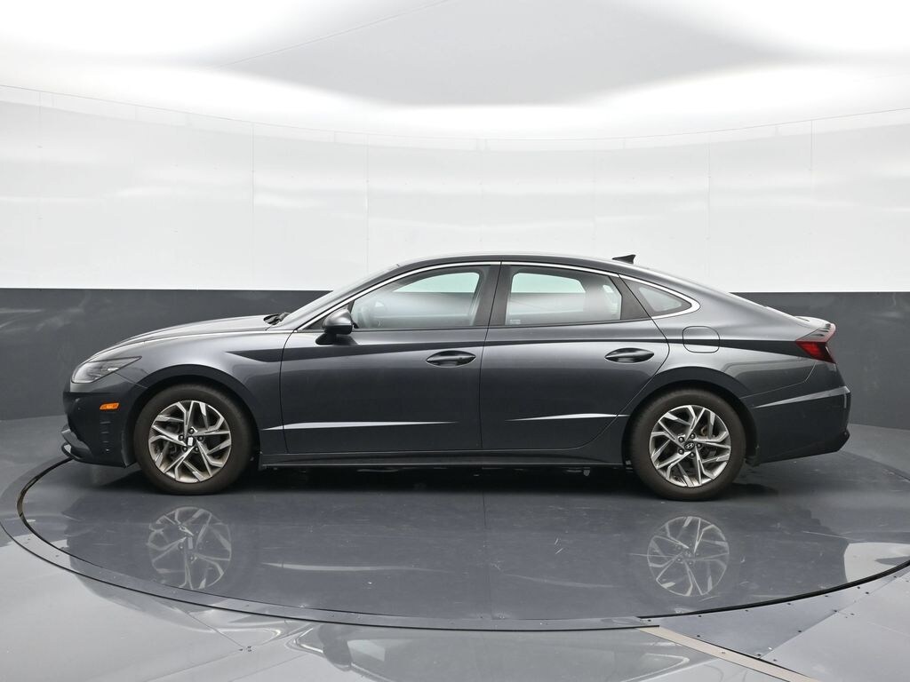 Used 2023 Hyundai Sonata SEL Sedan