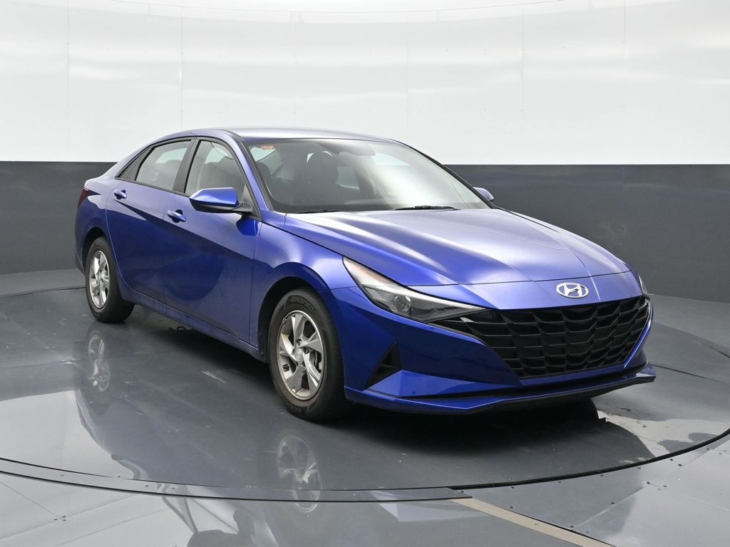 Certified 2023 Hyundai Elantra SE Sedan