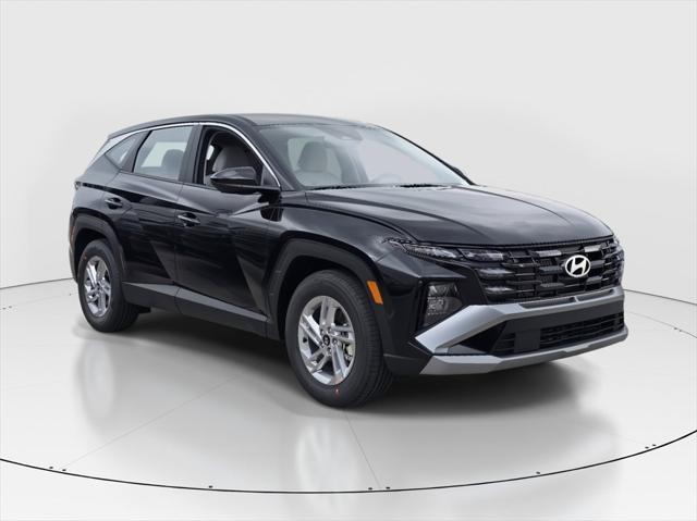 2025 Hyundai Tucson SE photo 2