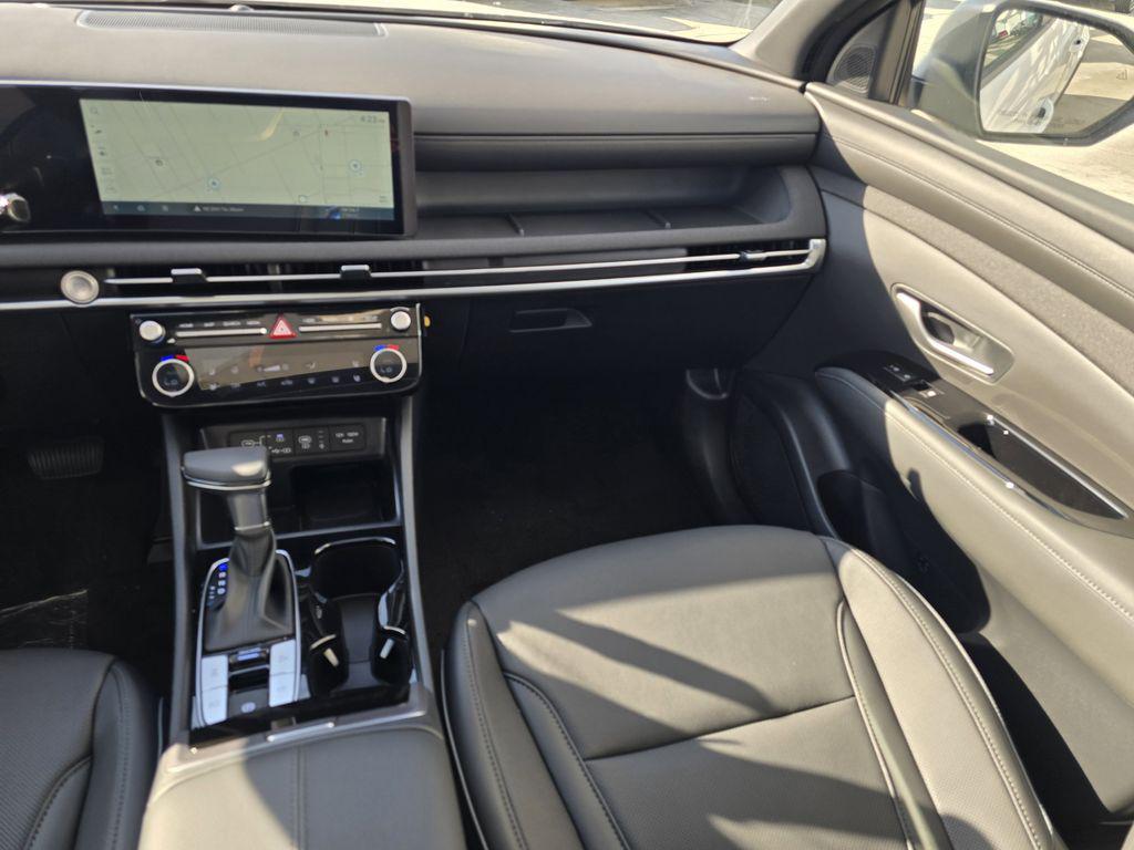 2026 Hyundai Santa Cruz Limited - Photo 10