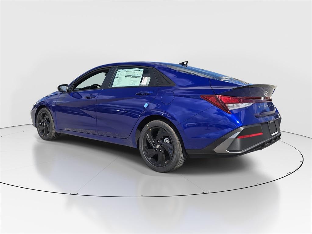 New 2026 Hyundai Elantra SEL Sport Sedan