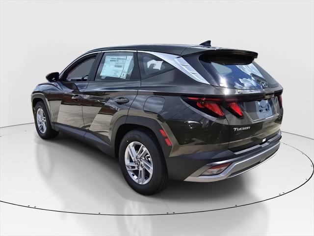 2025 Hyundai Tucson SE photo 4