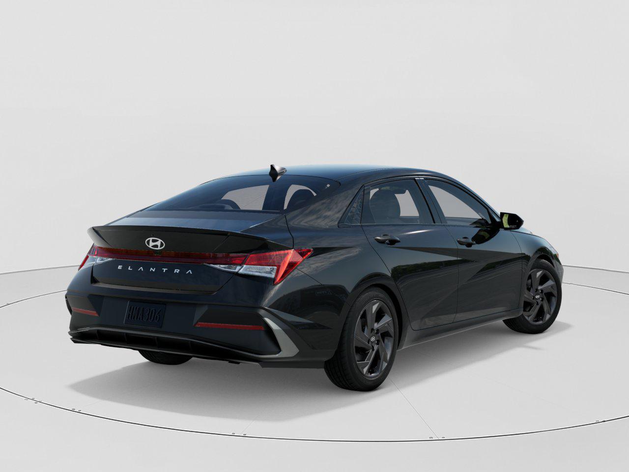 2026 Hyundai Elantra SEL Sport photo 3