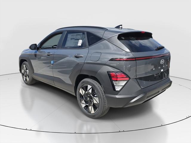 2025 Hyundai Kona SEL photo 4