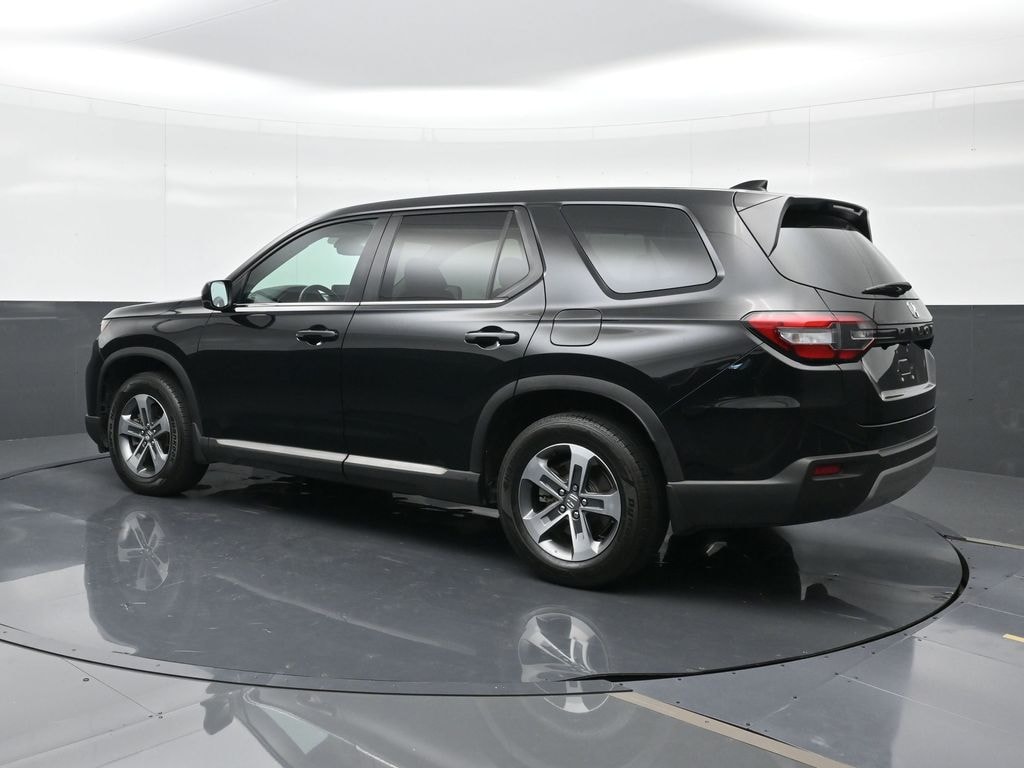 Used 2025 Honda Pilot EX-L SUV