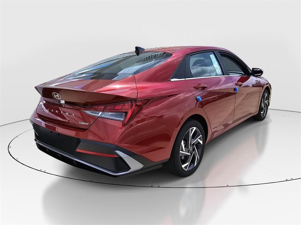 New 2026 Hyundai Elantra Limited Sedan