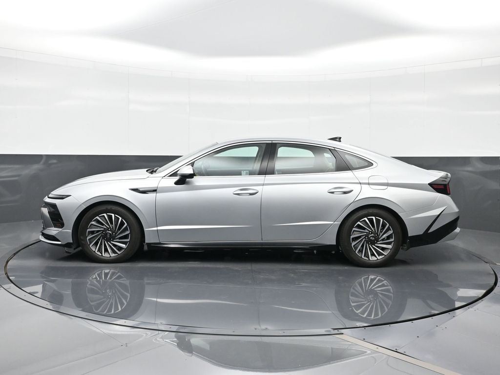 Certified 2024 Hyundai Sonata Hybrid SEL Sedan