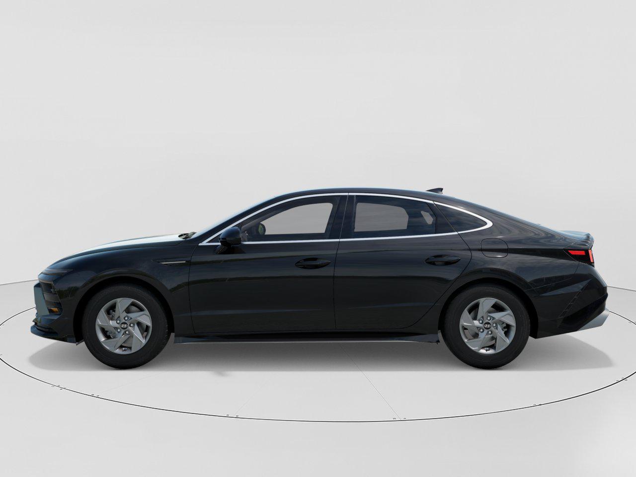 2026 Hyundai Sonata SE photo 3