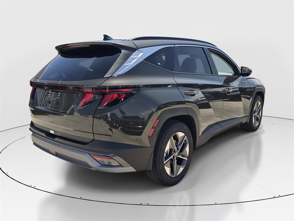 New 2026 Hyundai Tucson SEL FWD SUV