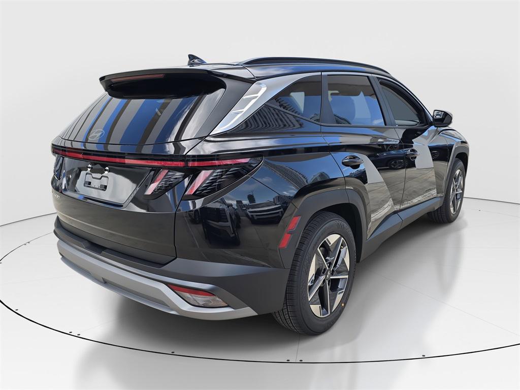 2026 Hyundai Tucson SEL photo 3
