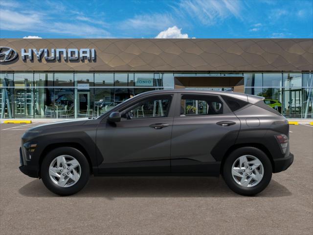 2025 Hyundai Kona SE photo 3