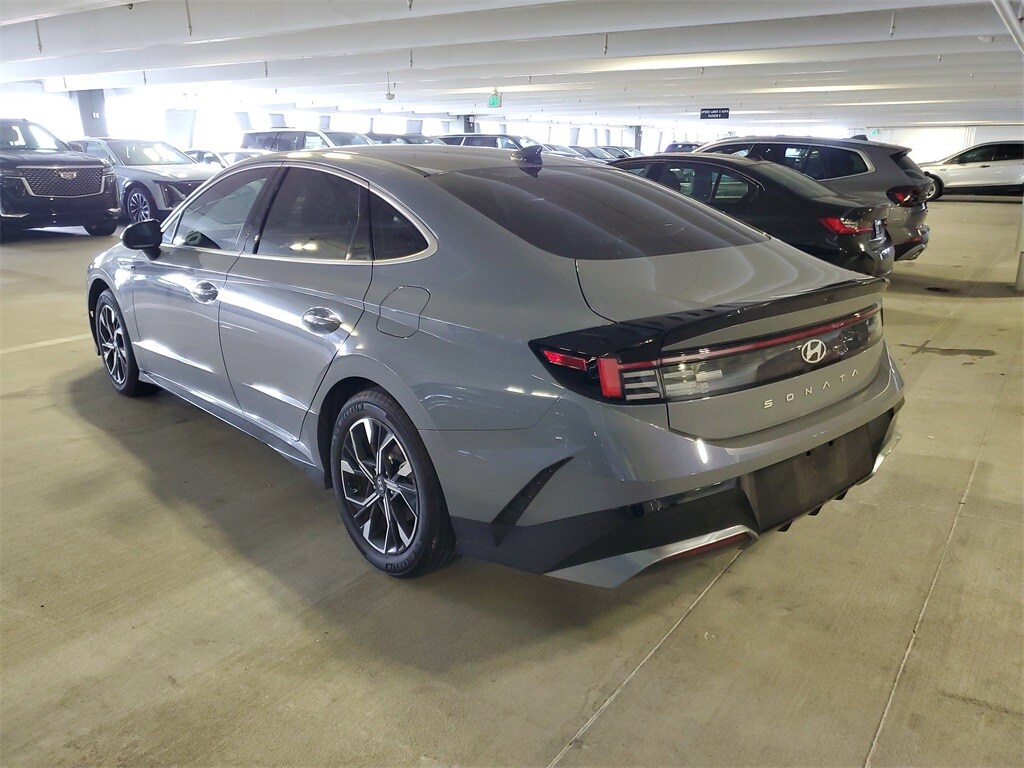 2024 Hyundai Sonata SEL photo 4