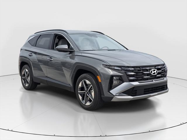 2025 Hyundai Tucson SEL photo 2