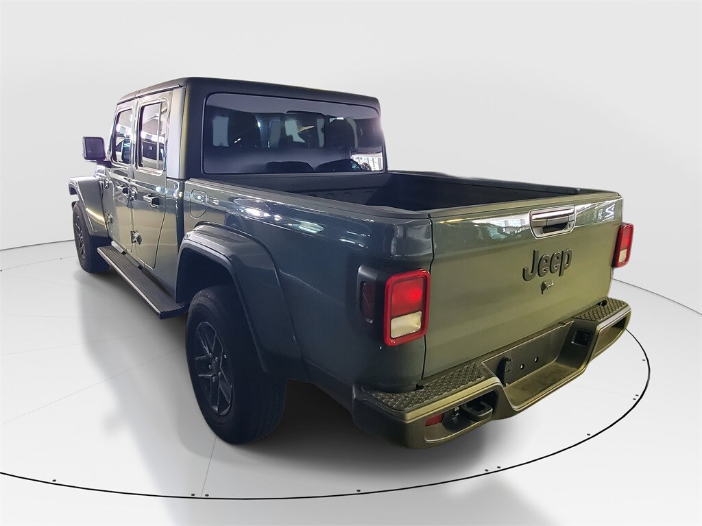 2024 Jeep Gladiator Sport photo 4