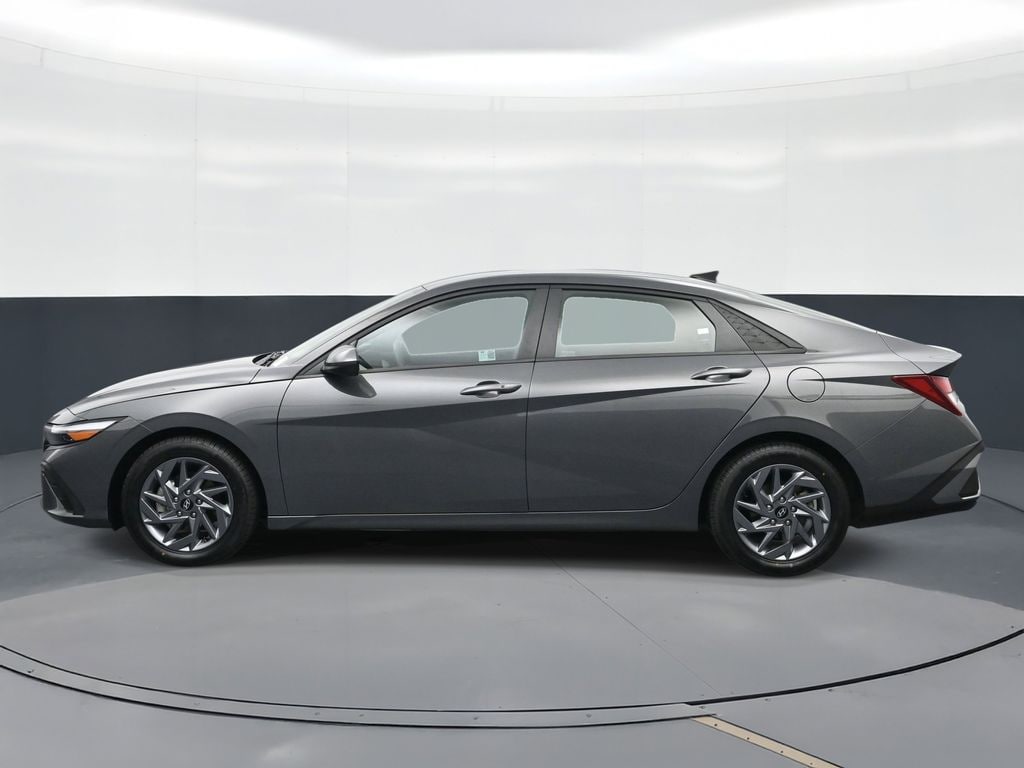 Certified 2024 Hyundai Elantra SEL Sedan