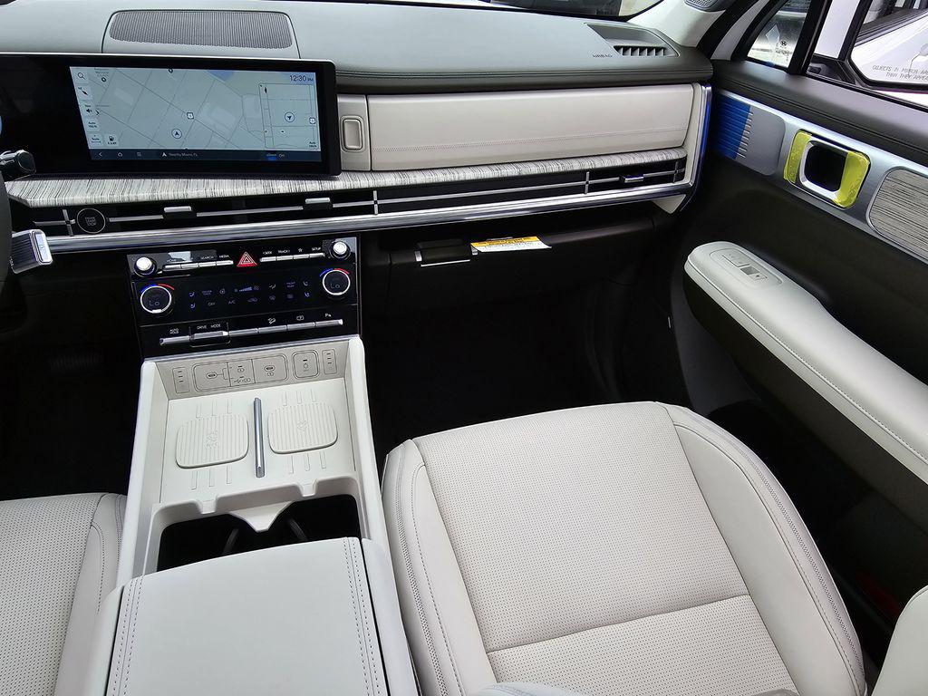 2026 Hyundai Santa Fe Calligraphy - Photo 9