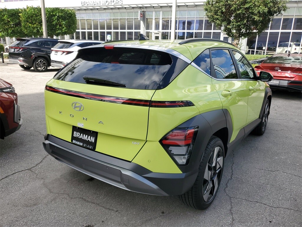 2025 Hyundai Kona Limited photo 3
