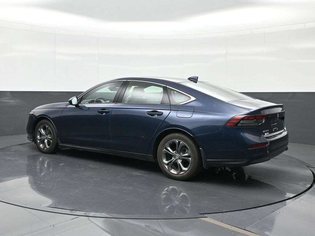 Used 2024 Honda Accord EX Sedan