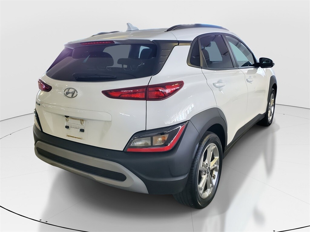 2023 Hyundai Kona SEL photo 3