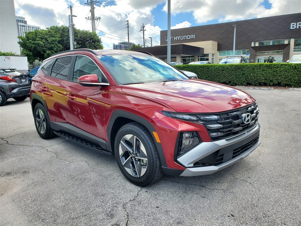 2025 Hyundai Tucson SEL Convenience photo 2