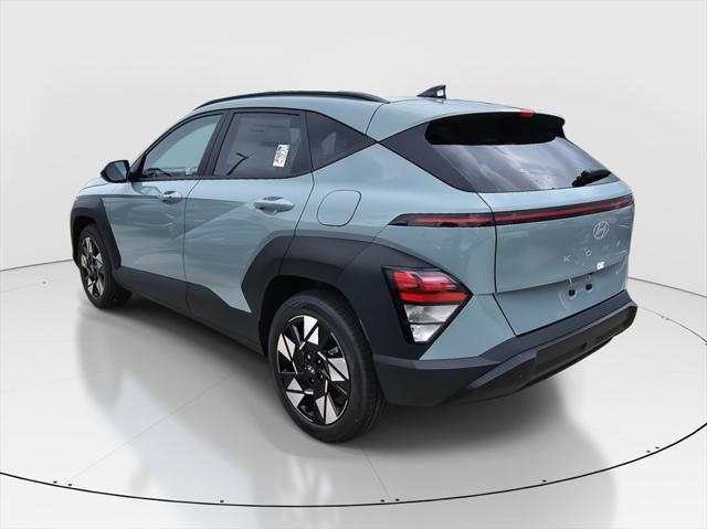 2025 Hyundai Kona SEL photo 4