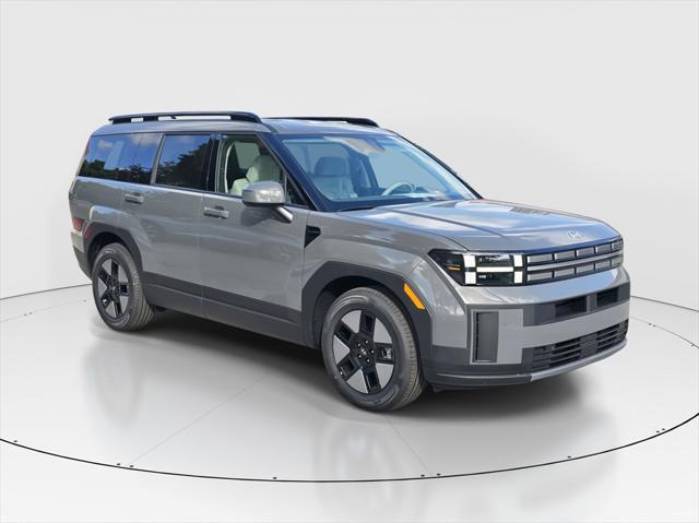 2025 Hyundai Santa Fe SEL photo 2