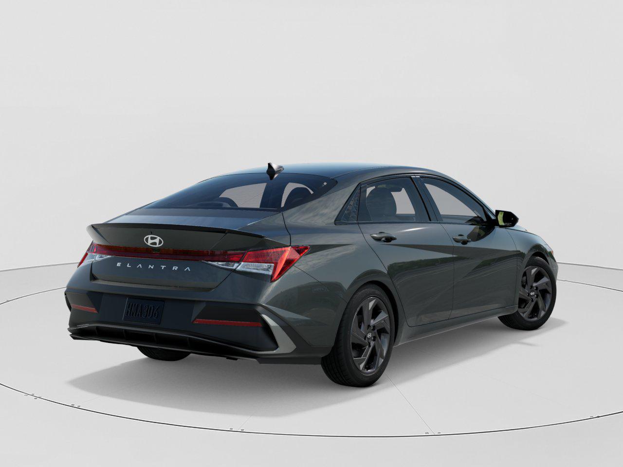 2026 Hyundai Elantra SEL Sport photo 4