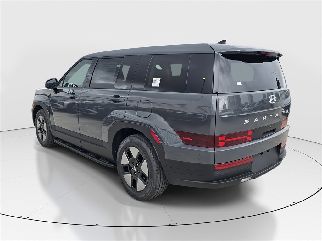 2026 Hyundai Santa Fe SE photo 3