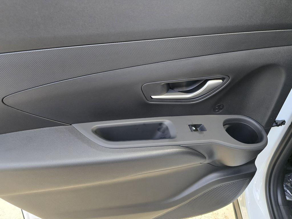 2026 Hyundai Santa Cruz SEL - Photo 12
