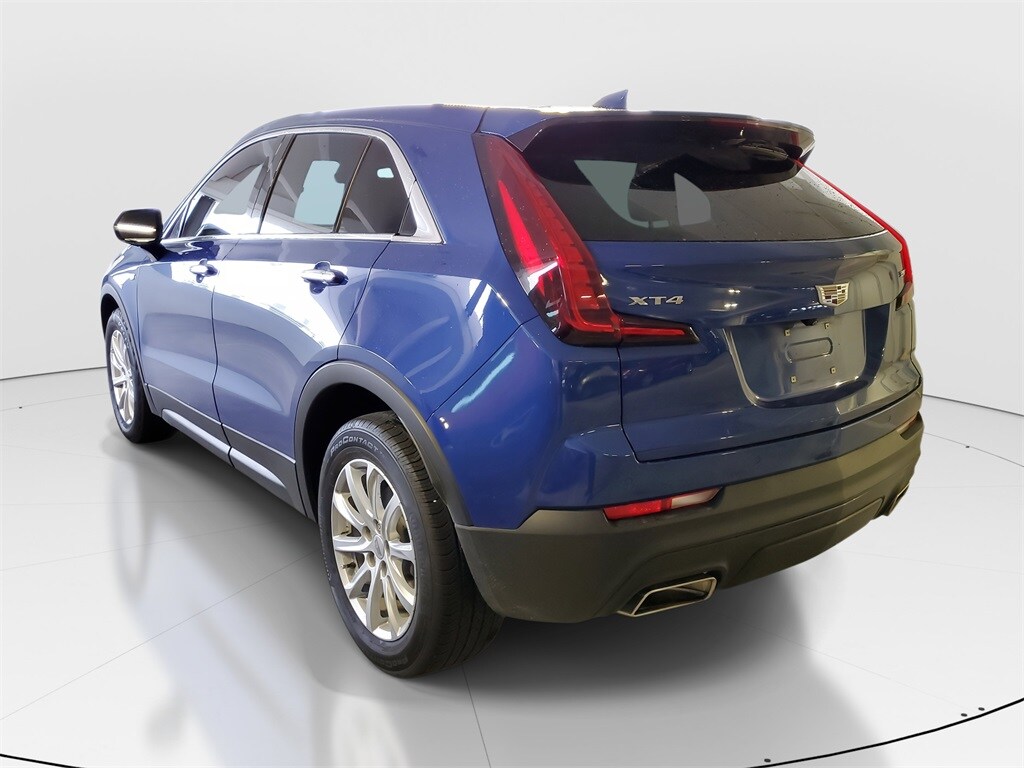 2022 Cadillac XT4 Luxury photo 4
