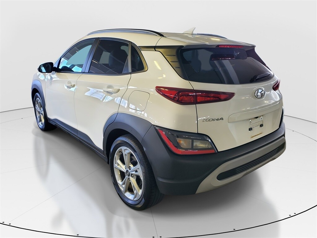 2023 Hyundai Kona SEL photo 4