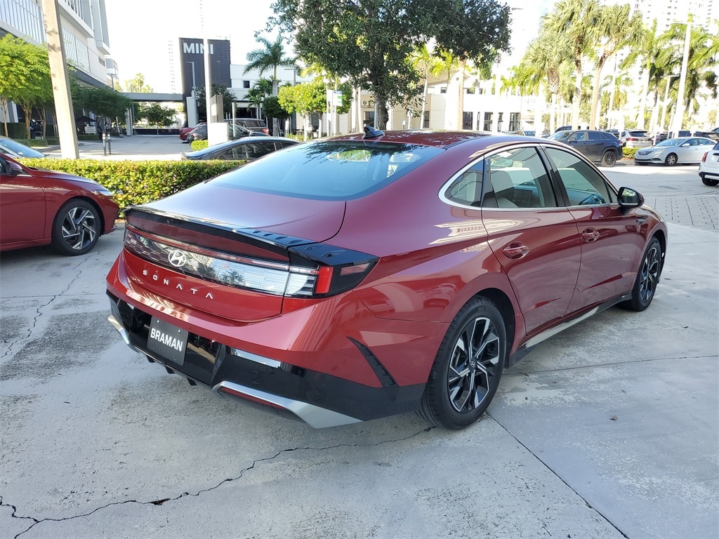 Certified 2024 Hyundai Sonata SEL Sedan