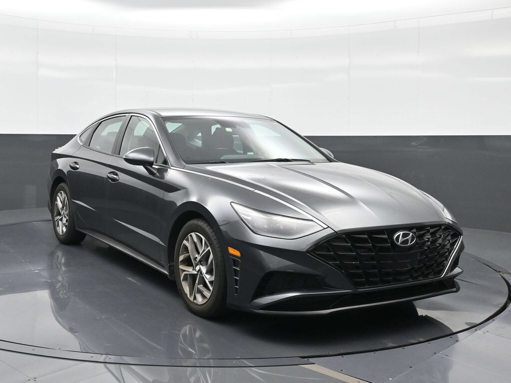 Used 2023 Hyundai Sonata SEL Sedan