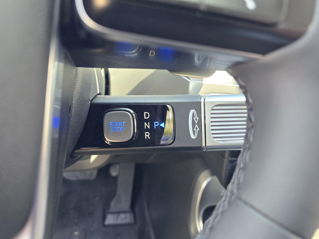 2026 Hyundai IONIQ 9 SE - Photo 16