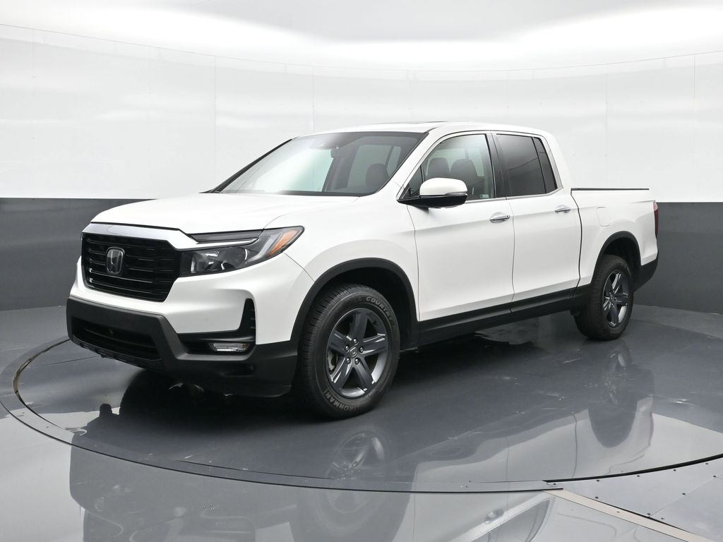 2023 Honda Ridgeline RTL-E AWD's photo