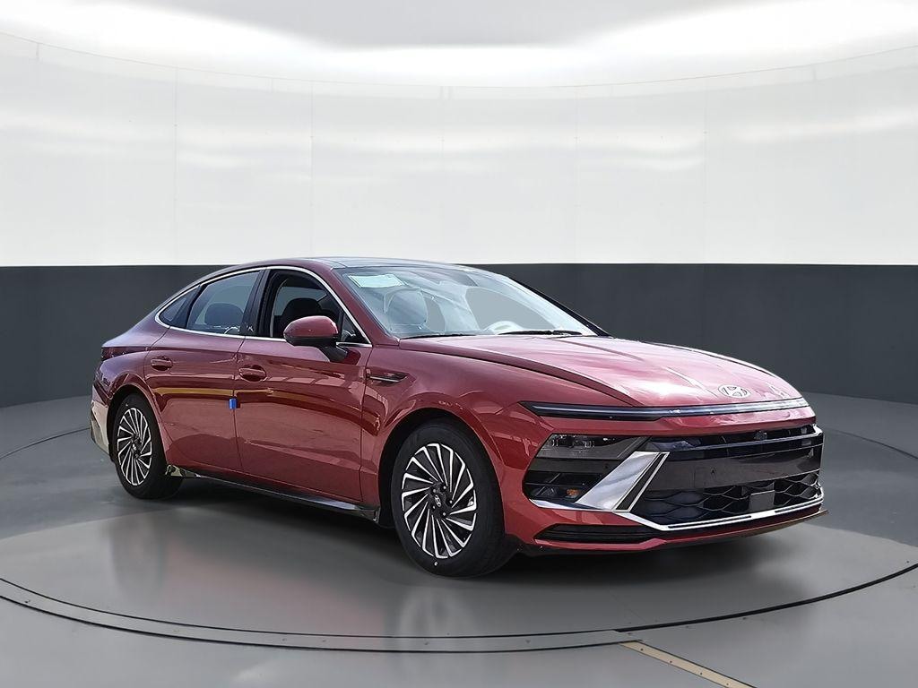 New 2026 Hyundai Sonata Hybrid SEL Sedan